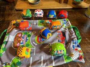 Melissa & Doug K's Kids Take-Along Town Play Mat with 9 Soft Cloth Vehicles